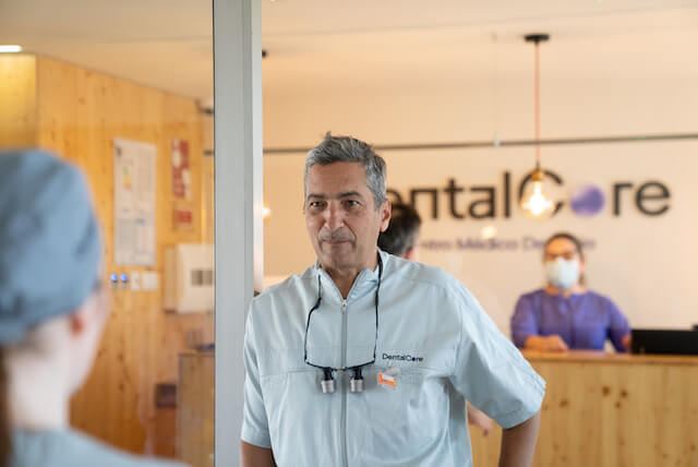 Foto da equipa e dia-a-dia 30 DentalCore