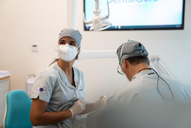 Foto da equipa e dia-a-dia 44 DentalCore
