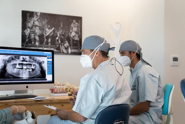 Foto da equipa e dia-a-dia 89 DentalCore